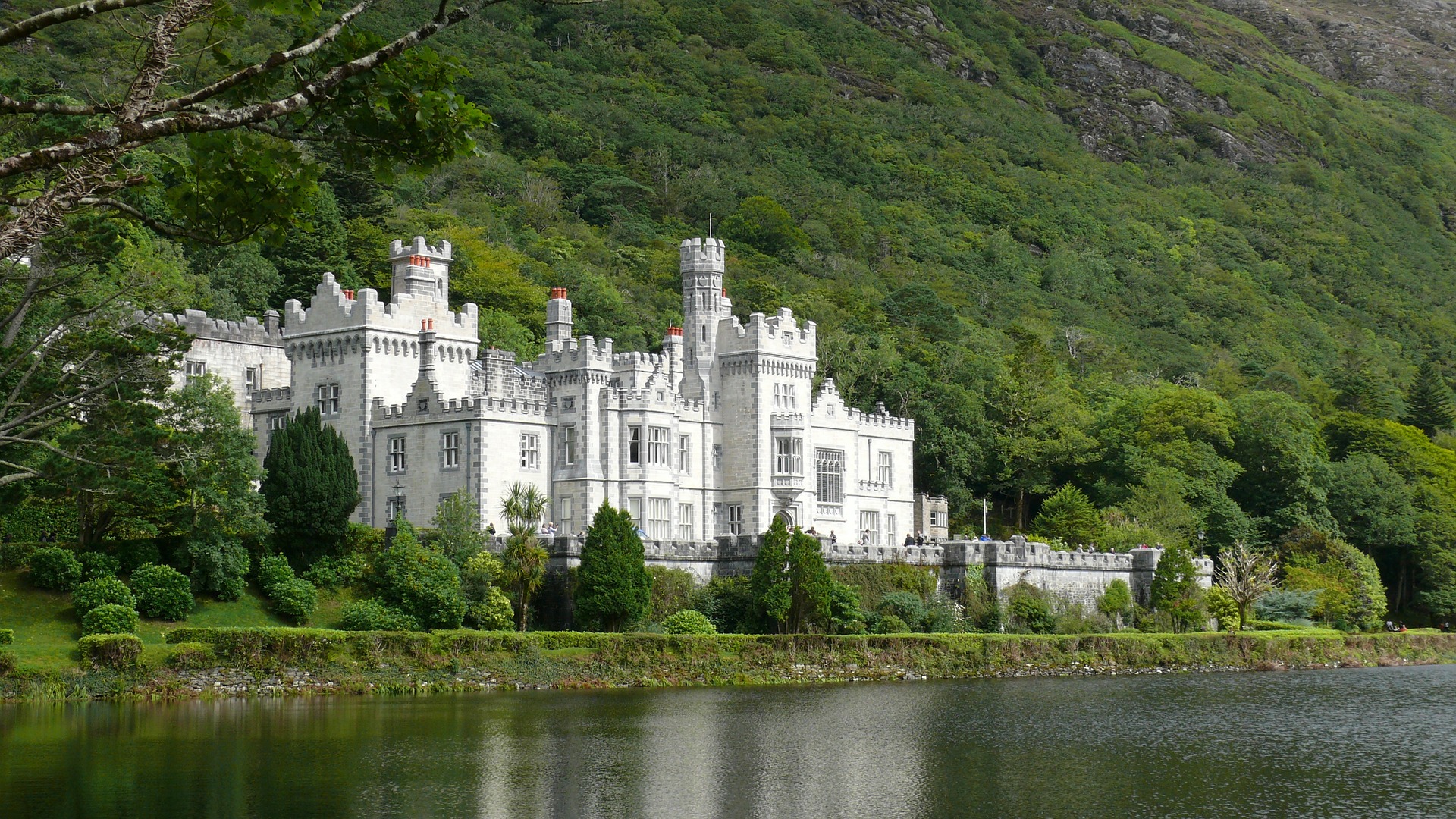 Historic Kylemore Abbey, a 19th-century neo-Gothic castle, nestled in the picturesque Connemara landscape, Ireland