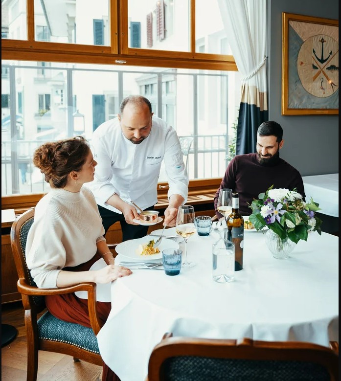 Traditional Swiss food tasting experience in Zurich old town